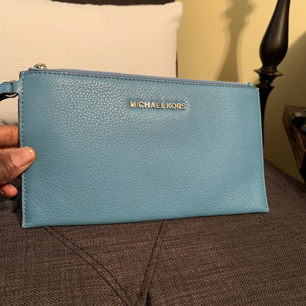 Wristlet